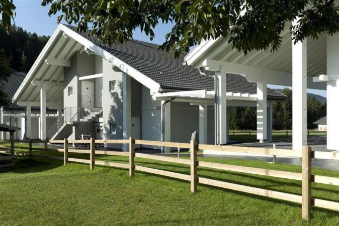 Muu Village Folgaria Luaran gambar
